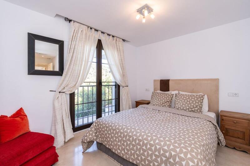 2 спальная комната квартира продается