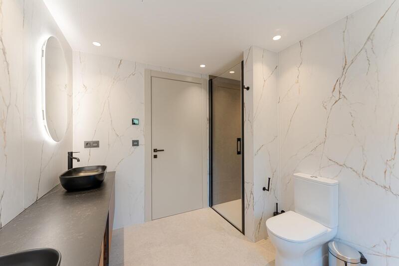 5 slaapkamer Villa Te koop 5 slaapkamer Villa Te koop