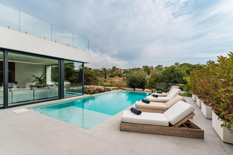 5 soveværelse Villa til salg 5 soveværelse Villa til salg