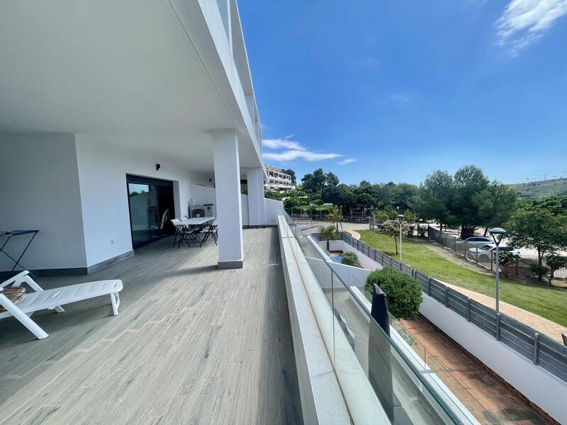 Apartment for sale in Estepona, Málaga