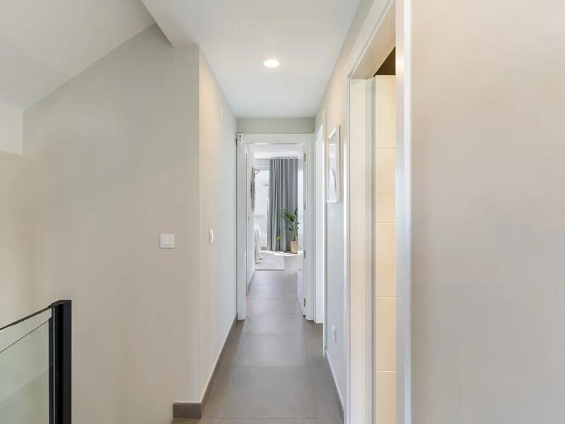 5 soveværelse Duplex til salg 5 soveværelse Duplex til salg