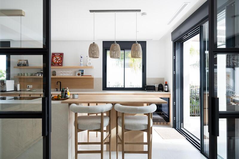 4 спальная комната вилла продается