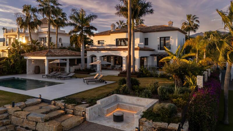 4 спальная комната вилла продается