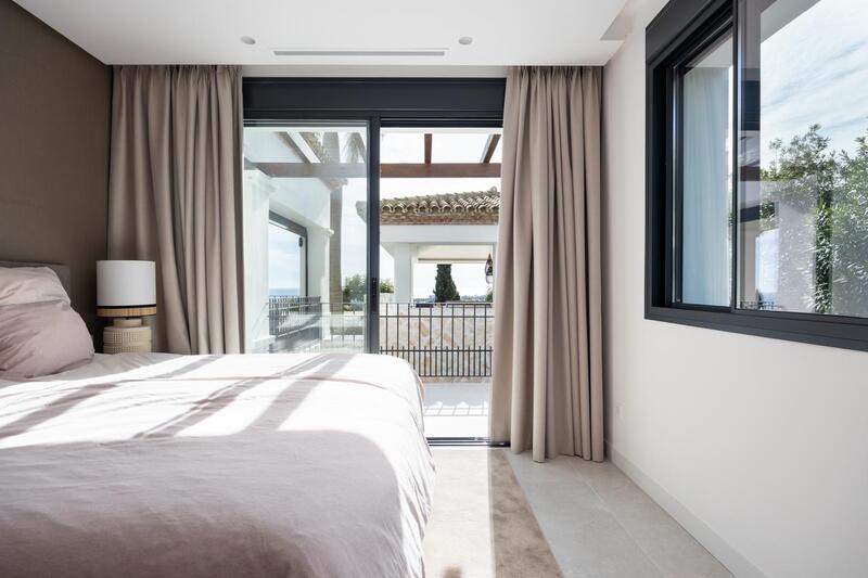 4 спальная комната вилла продается