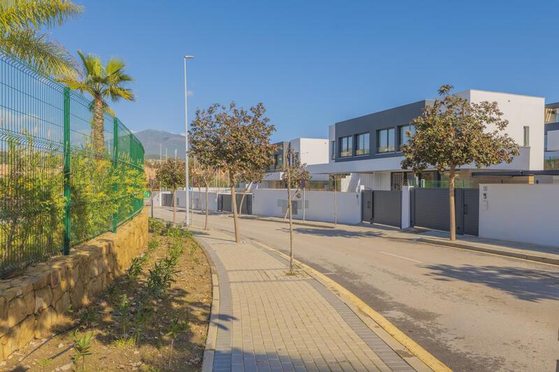 3 bedroom Villa for sale