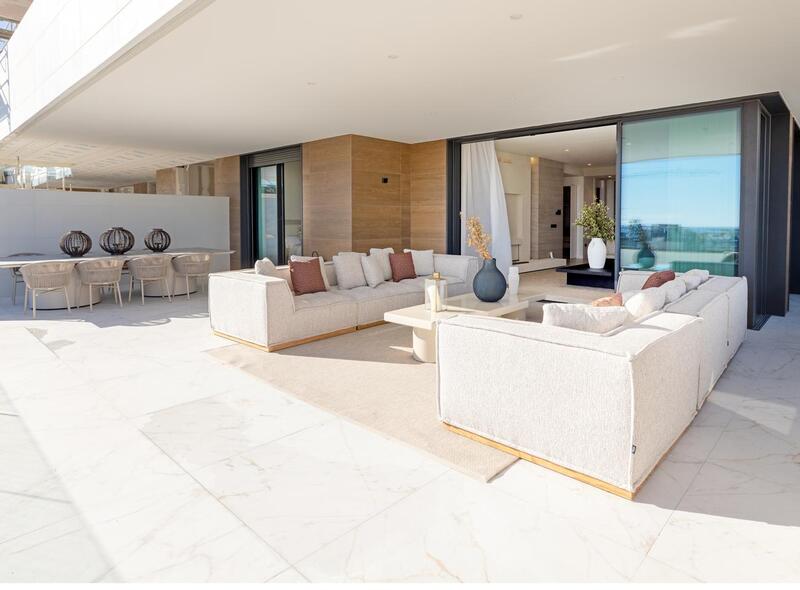 4 bedroom Apartment for sale 4 bedroom Apartment for sale