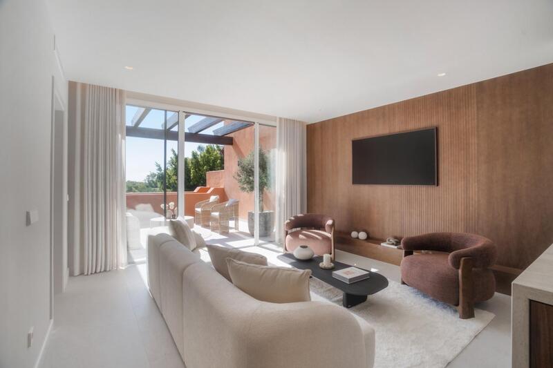 4 bedroom Apartment for sale