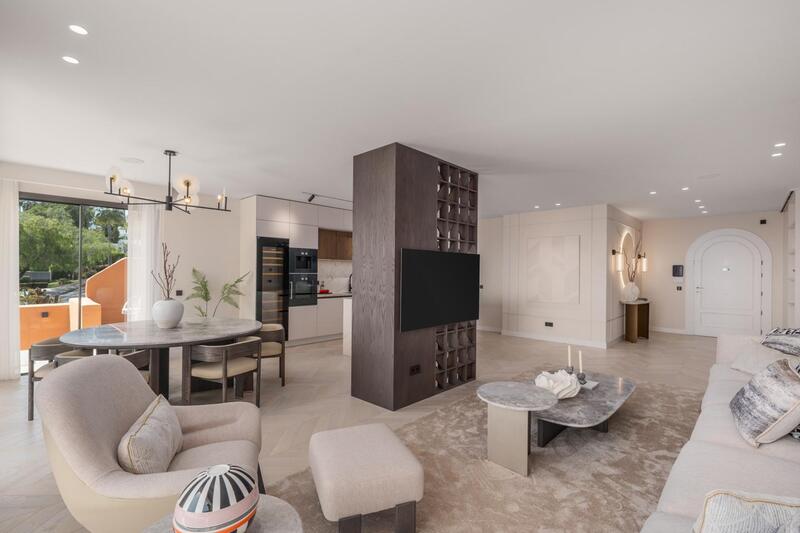 4 bedroom Apartment for sale