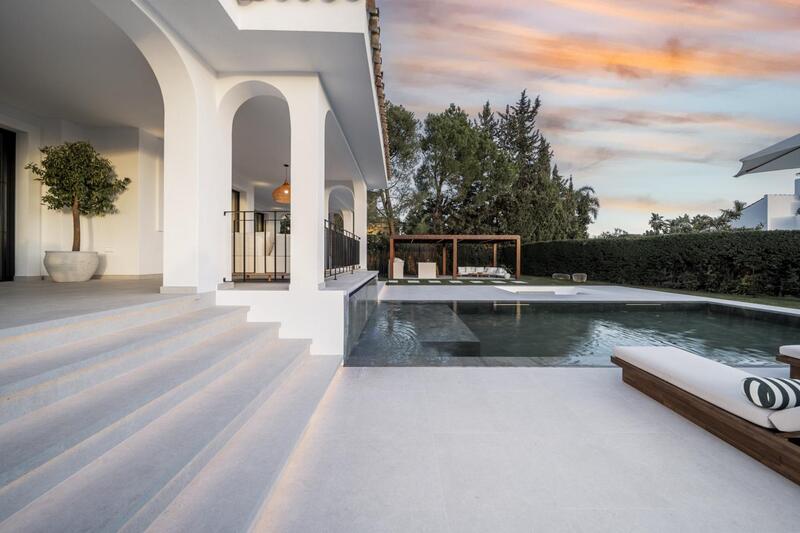 5 bedroom Villa for sale