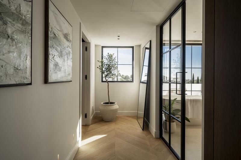 5 bedroom Villa for sale