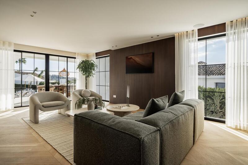 5 bedroom Villa for sale