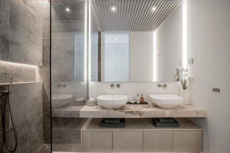 6 bedroom Villa for sale