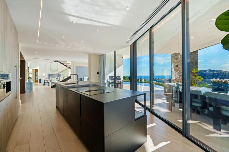 5 bedroom Villa for sale