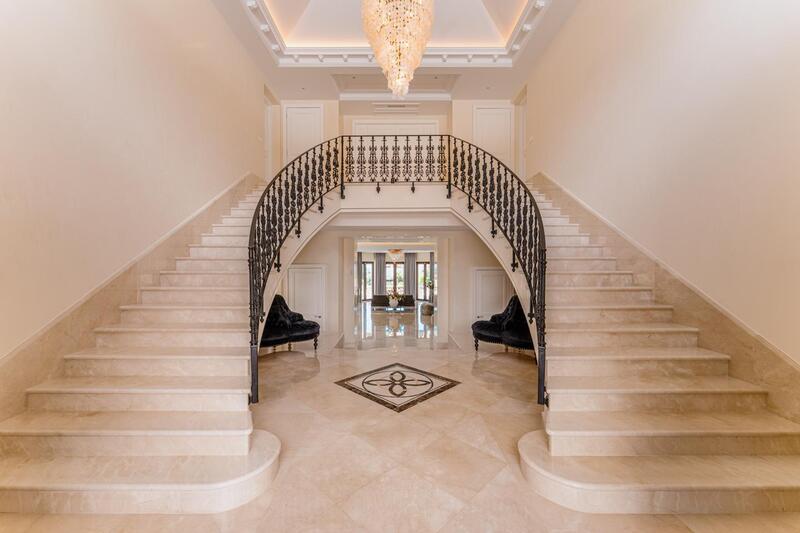 8 bedroom Villa for sale 8 bedroom Villa for sale