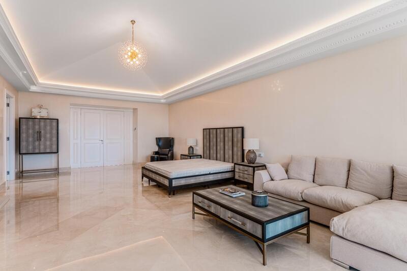 8 bedroom Villa for sale 8 bedroom Villa for sale