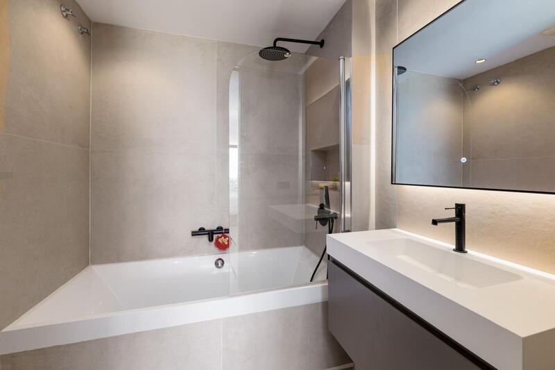 4 спальная комната квартира продается