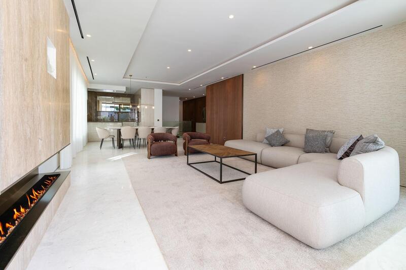 4 bedroom Apartment for sale