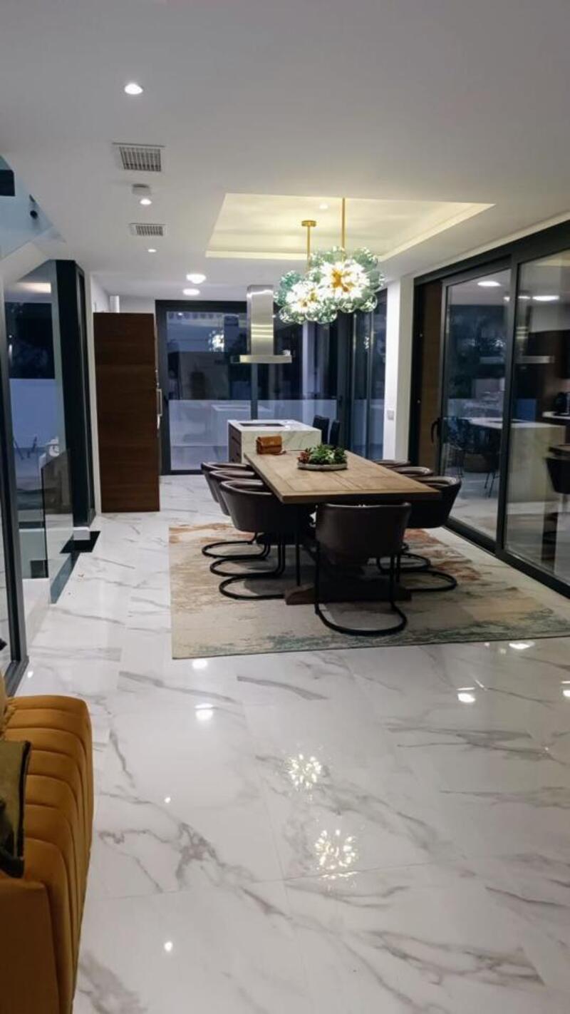 4 sovrum Villa till salu