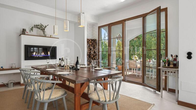 4 спальная комната вилла продается