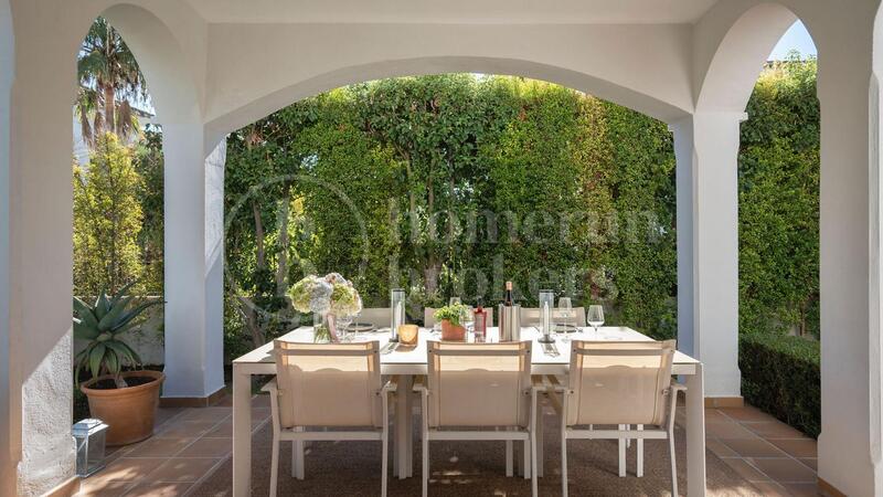 4 спальная комната вилла продается