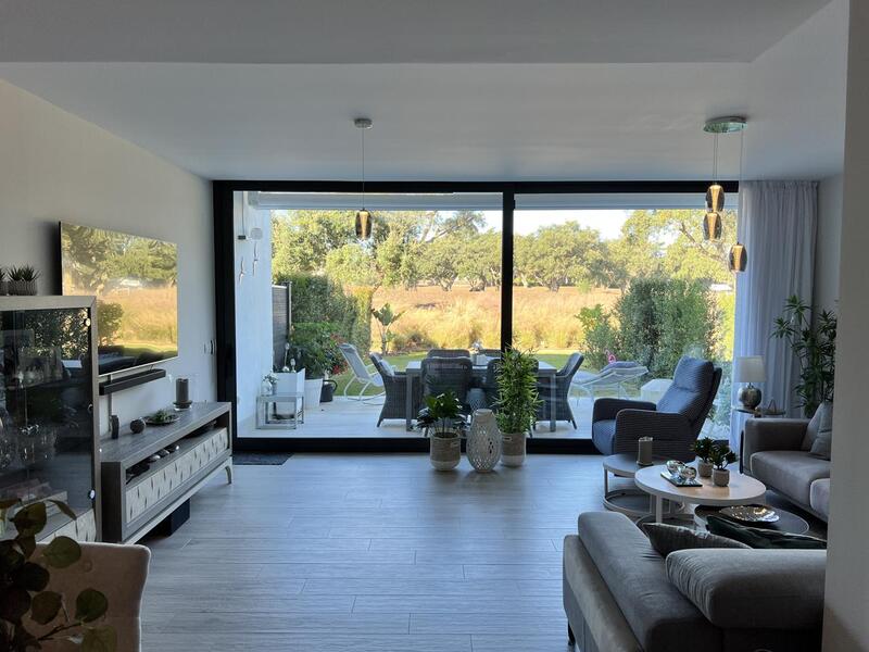 4 Cuarto Villa en venta