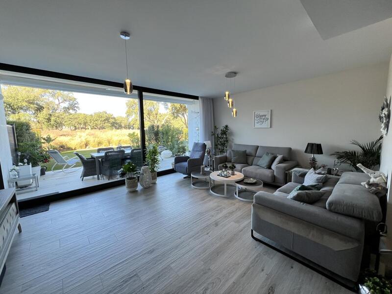 4 Cuarto Villa en venta