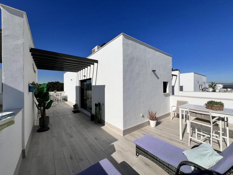 4 Cuarto Villa en venta