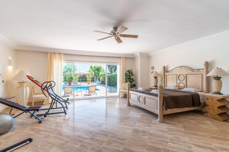 5 bedroom Villa for sale