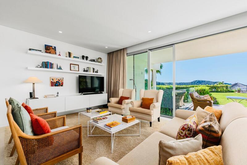 Apartment for sale in Benahavis, Málaga