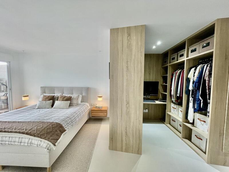 3 slaapkamer Appartement Te koop 3 slaapkamer Appartement Te koop