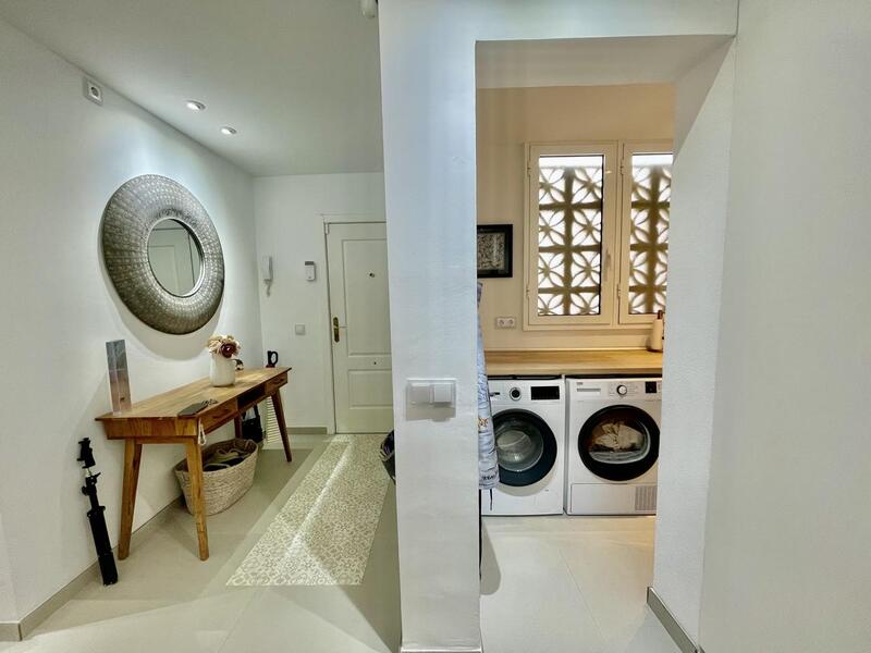3 slaapkamer Appartement Te koop 3 slaapkamer Appartement Te koop