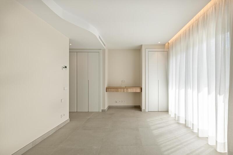 4 Schlafzimmer Villa zu verkaufen 4 Schlafzimmer Villa zu verkaufen