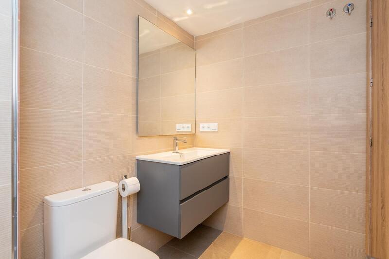 2 slaapkamer Appartement Te koop 2 slaapkamer Appartement Te koop