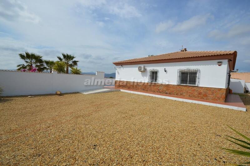 3 Cuarto Villa en venta