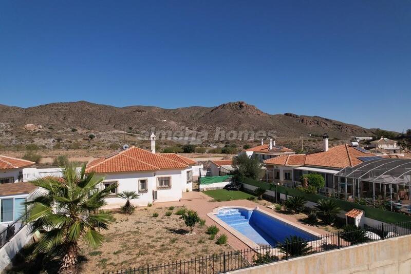 3 Cuarto Villa en venta