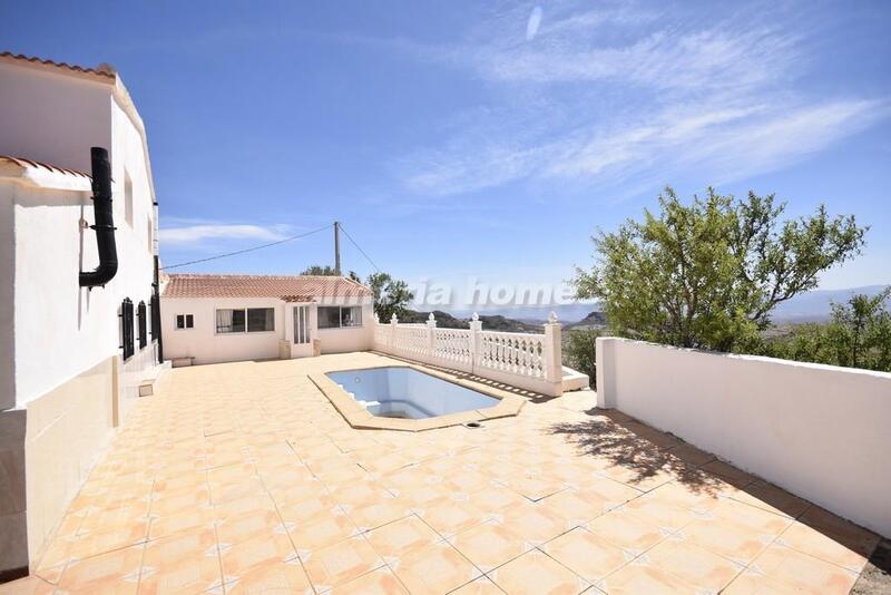 5 Cuarto Casa de Campo en venta