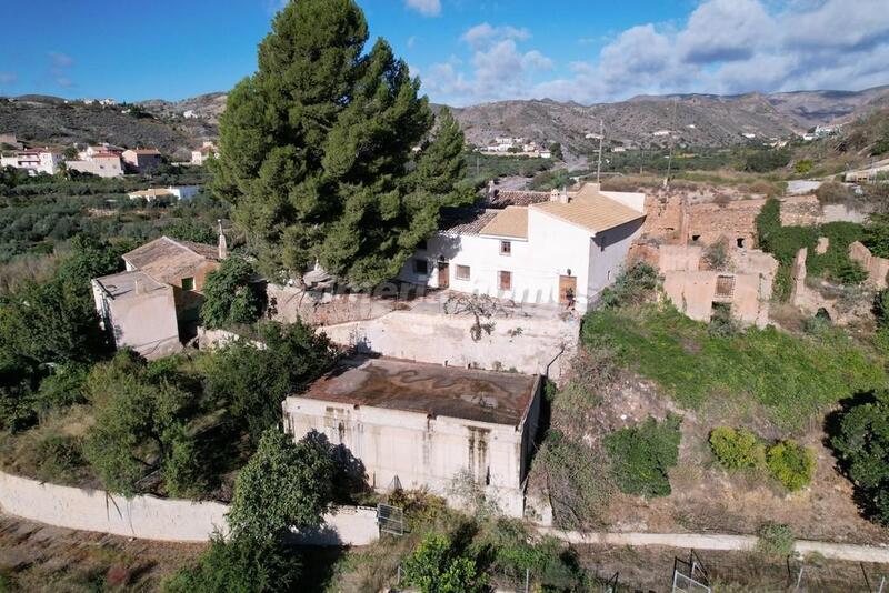 Landhaus zu verkaufen in Oria, Almería