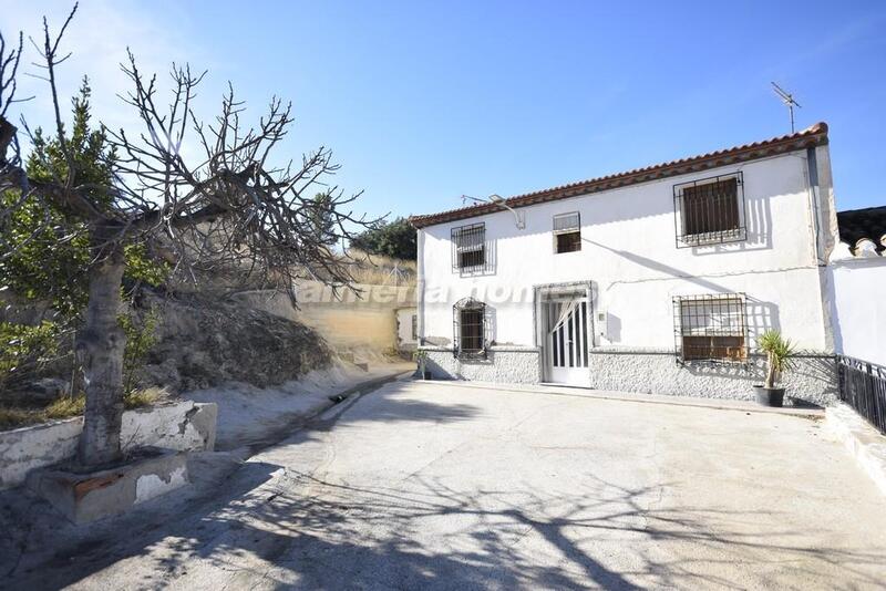 4 Cuarto Casa de Campo en venta