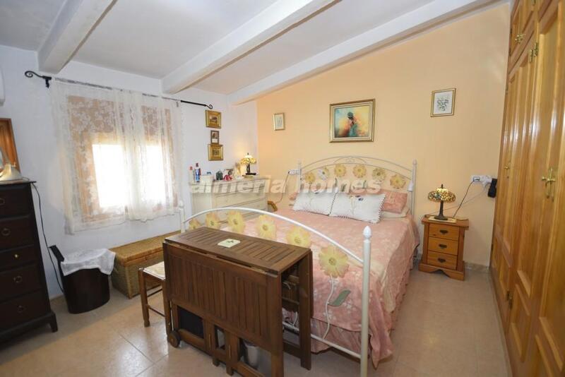 2 Cuarto Villa en venta