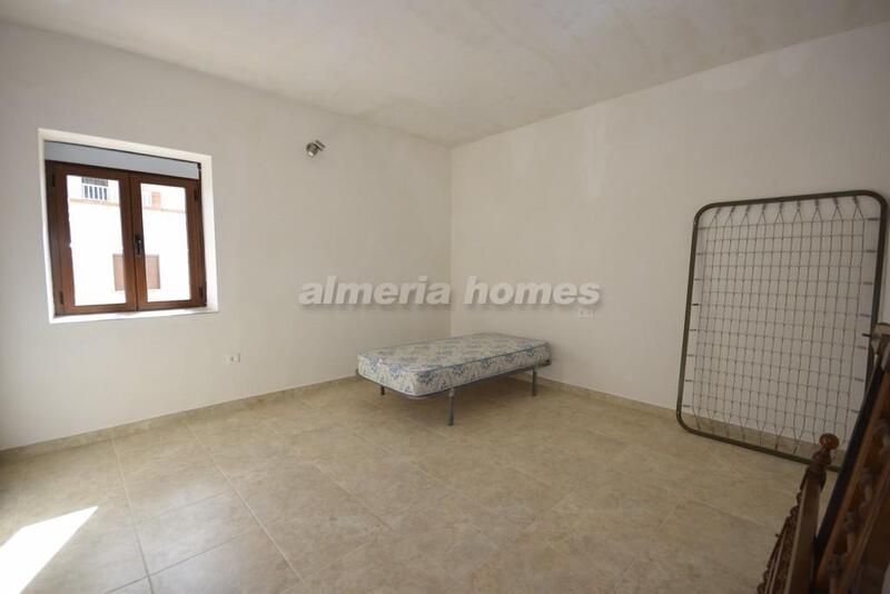 4 Cuarto Adosado en venta