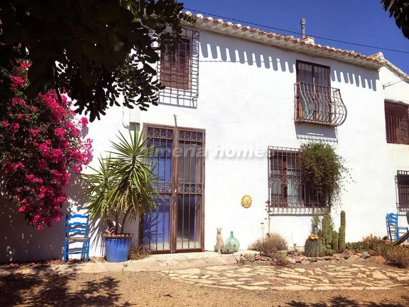Landsted til salg i Albox, Almería