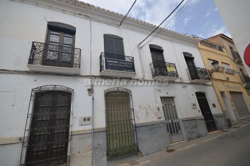 Stadthaus zu verkaufen in Albox, Almería