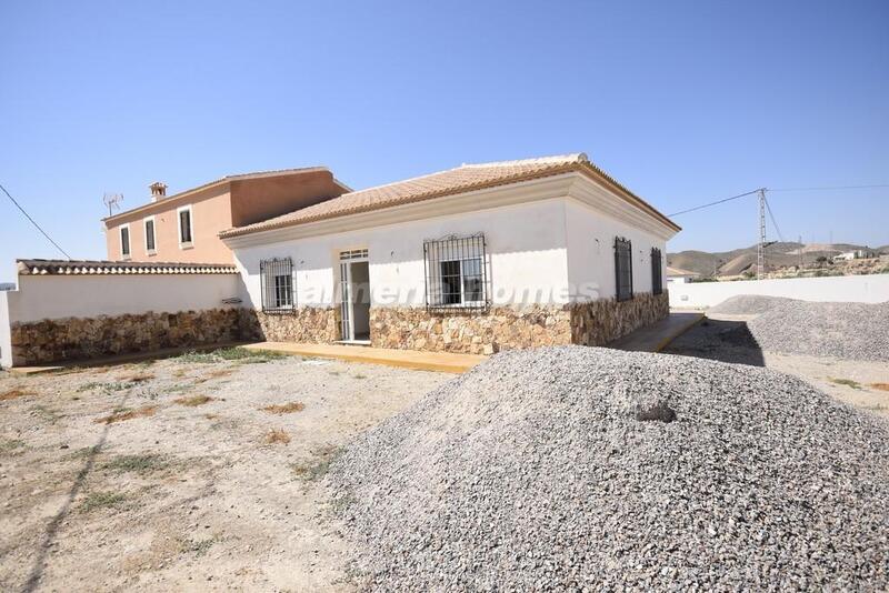 Villa til salg i Albox, Almería