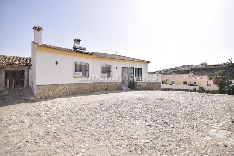 3 Cuarto Villa en venta