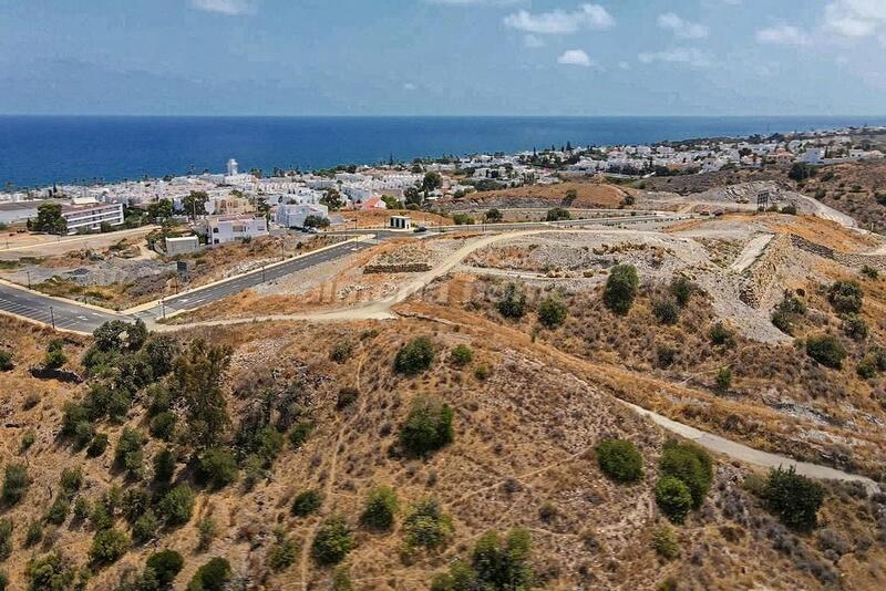 3 bedroom Land for sale