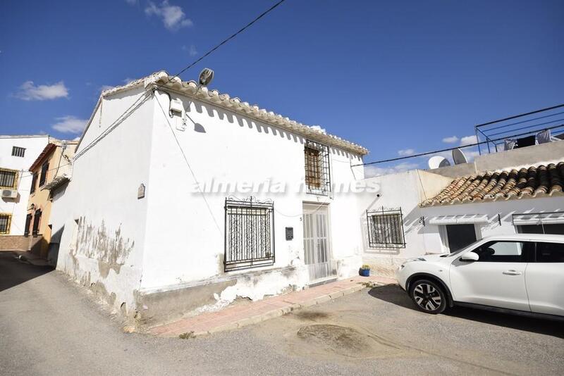 Landhaus zu verkaufen in Albox, Almería