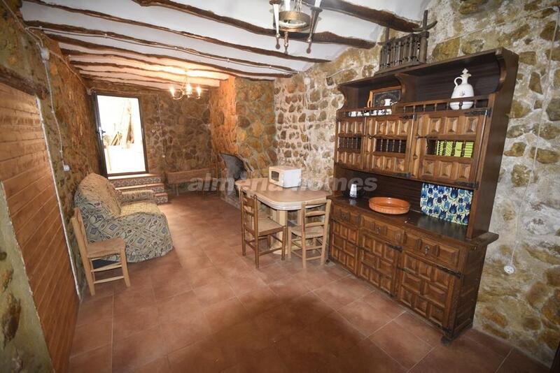 3 bedroom Country House for sale