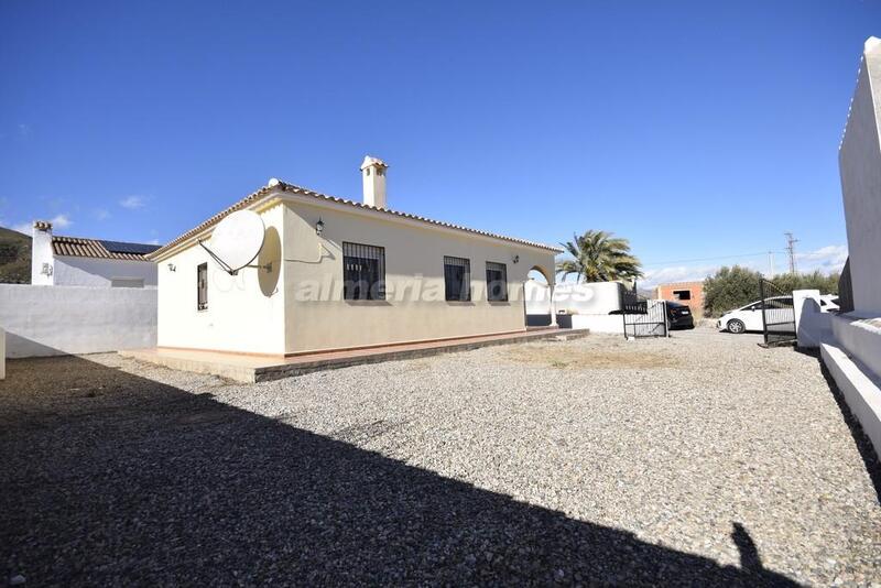 3 Cuarto Villa en venta