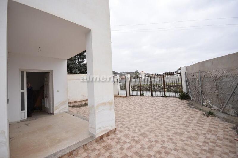 3 Cuarto Villa en venta