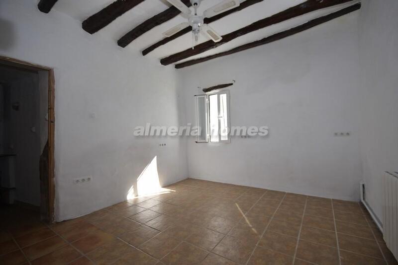 4 Cuarto Casa de Campo en venta